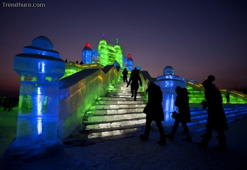 Ice and Snow-Festival