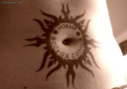 Bauchnabel-Tattoos