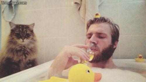 Gesichter des Alkohols