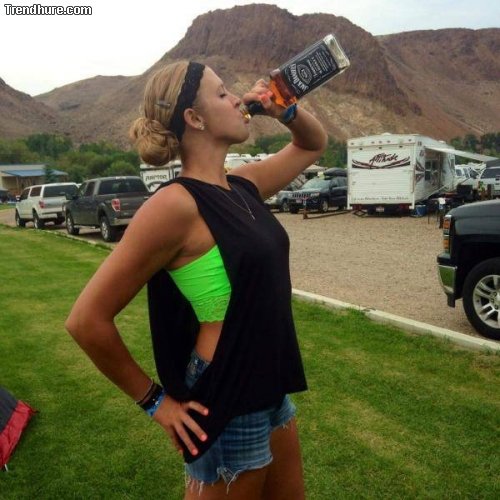 Gesichter des Alkohols