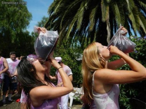 Gesichter des Alkohols